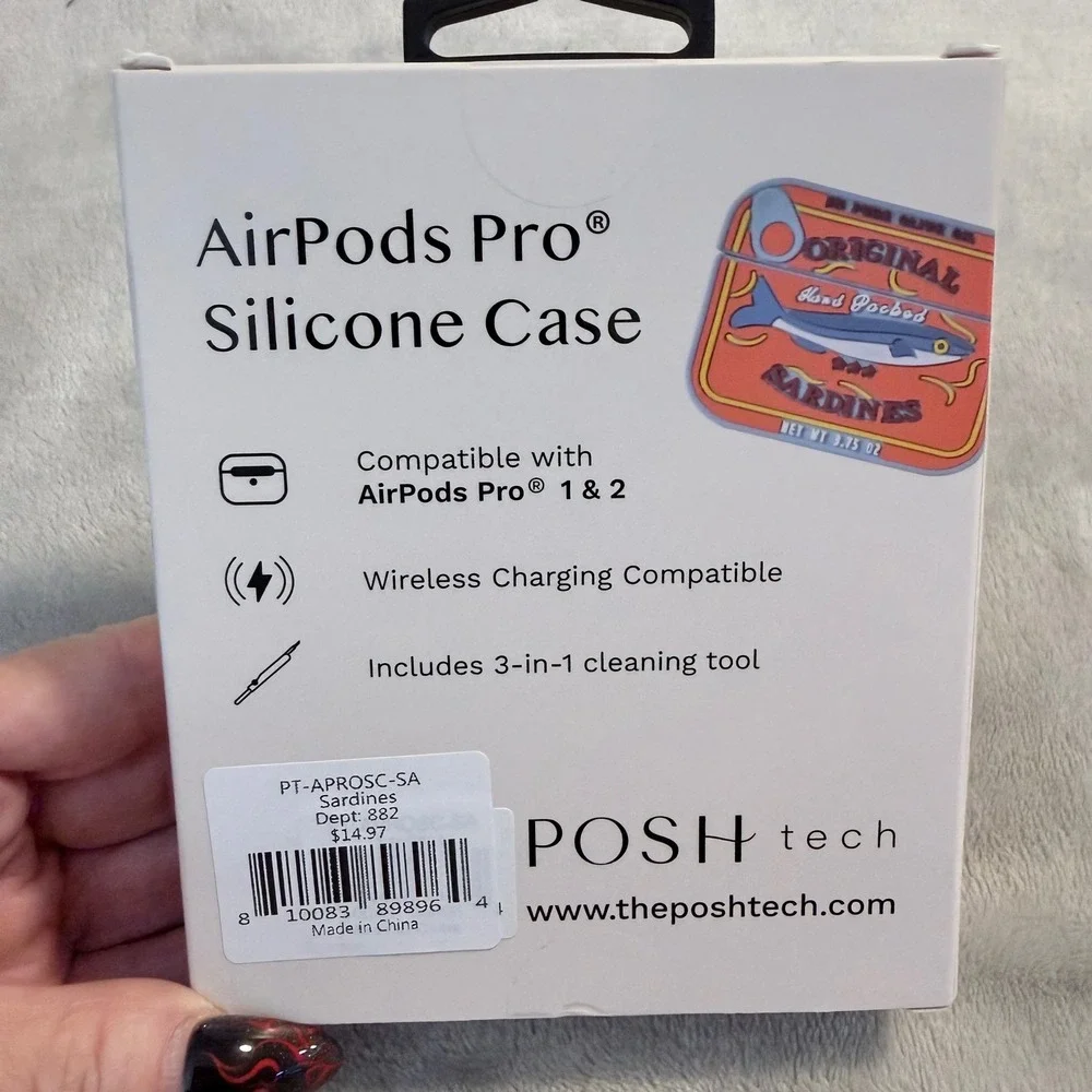 Posh Tech Sardines AirPods Pro Case Silicone Foodie Novelty Case Cleaning Tool